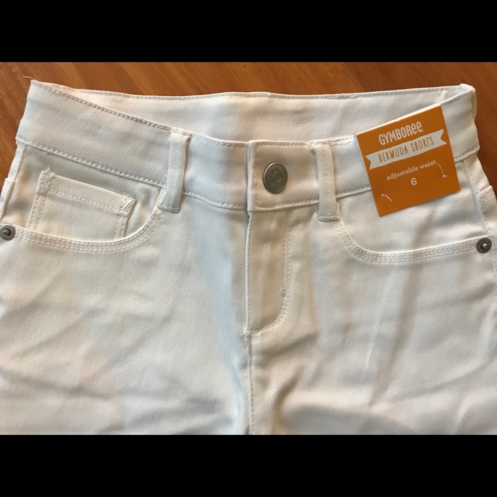 GYMBOREE - Picture 2 of 3